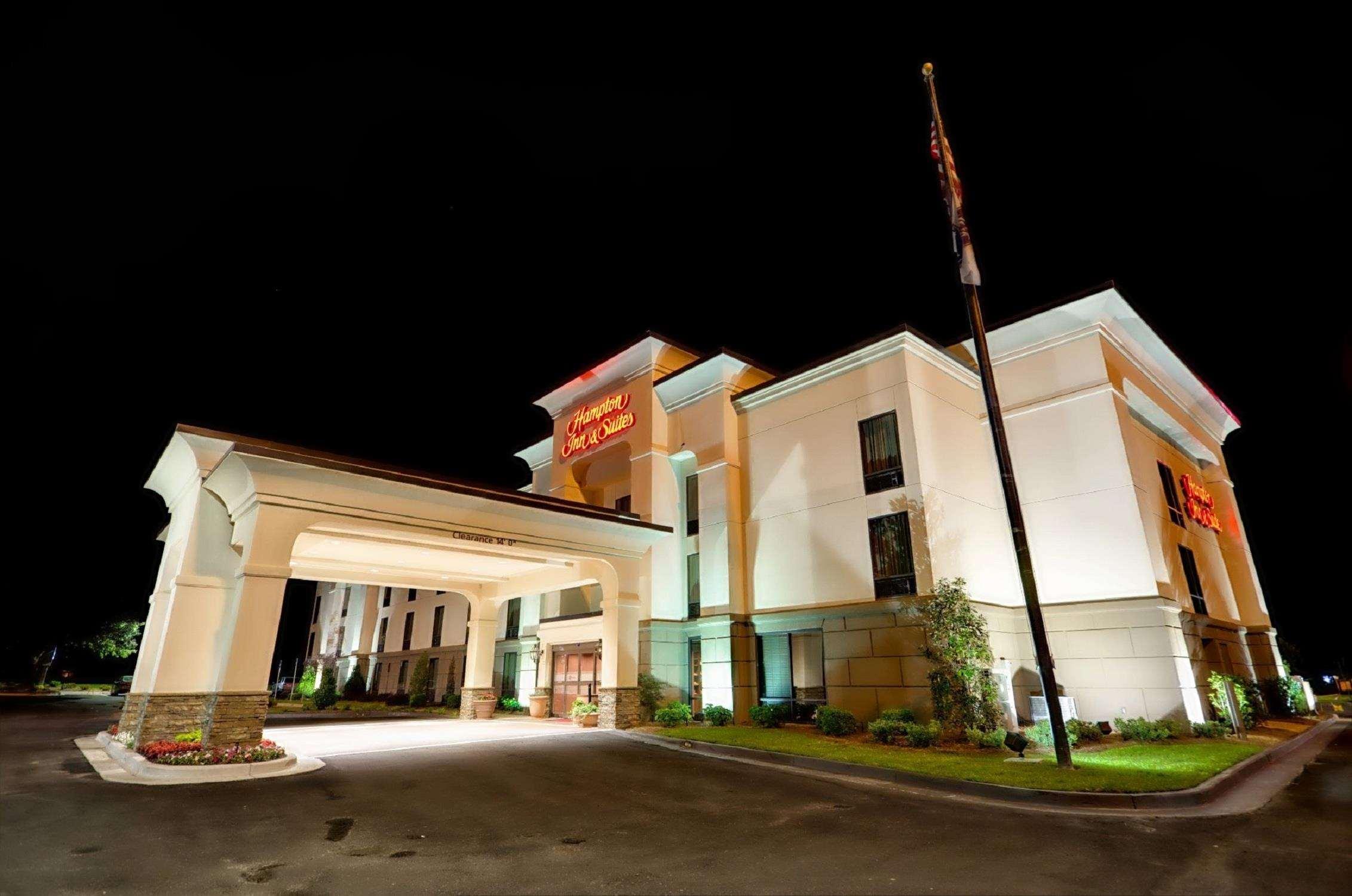 Hampton Inn & Suites Тифтон Экстерьер фото