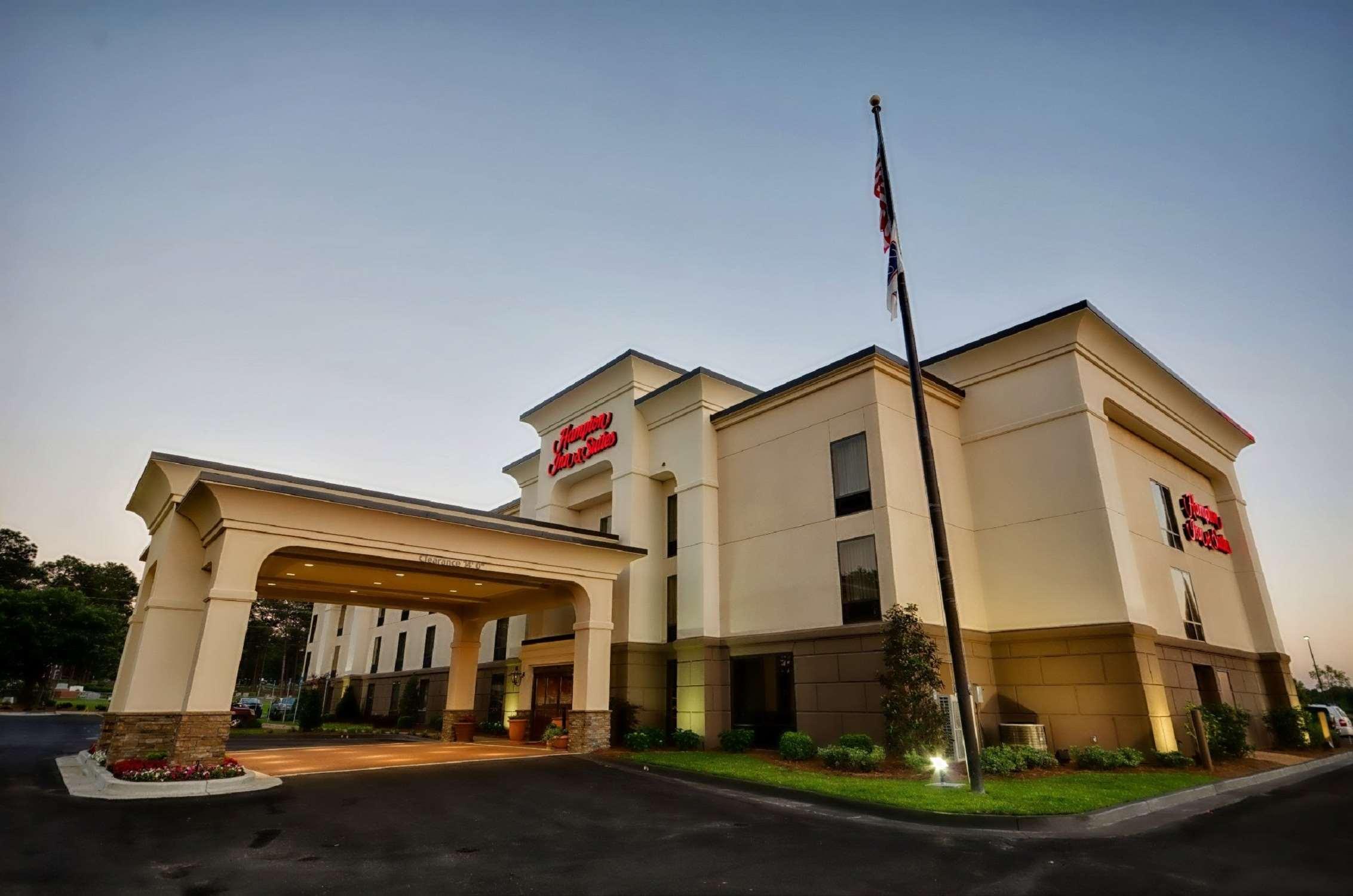 Hampton Inn & Suites Тифтон Экстерьер фото