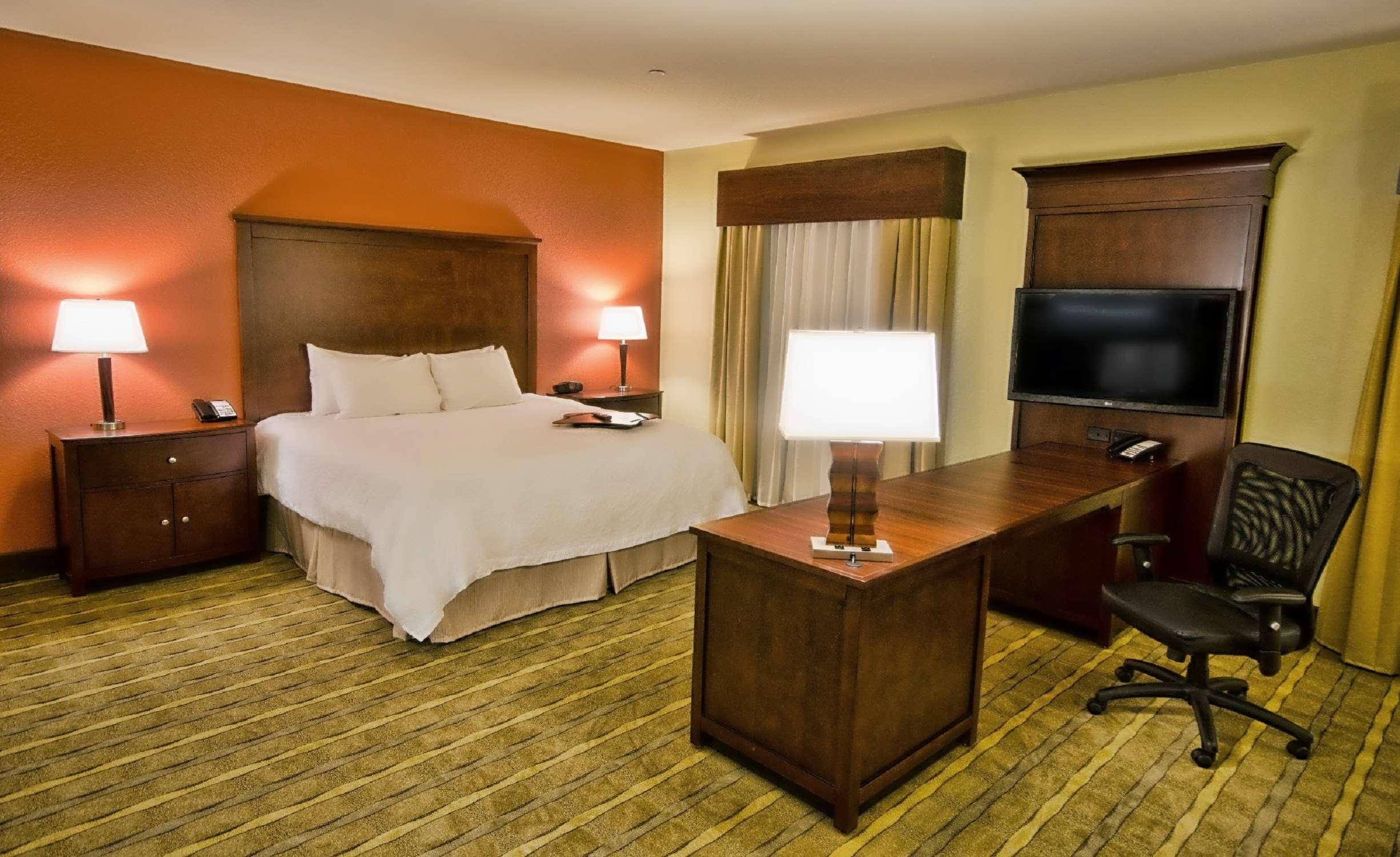 Hampton Inn & Suites Тифтон Экстерьер фото