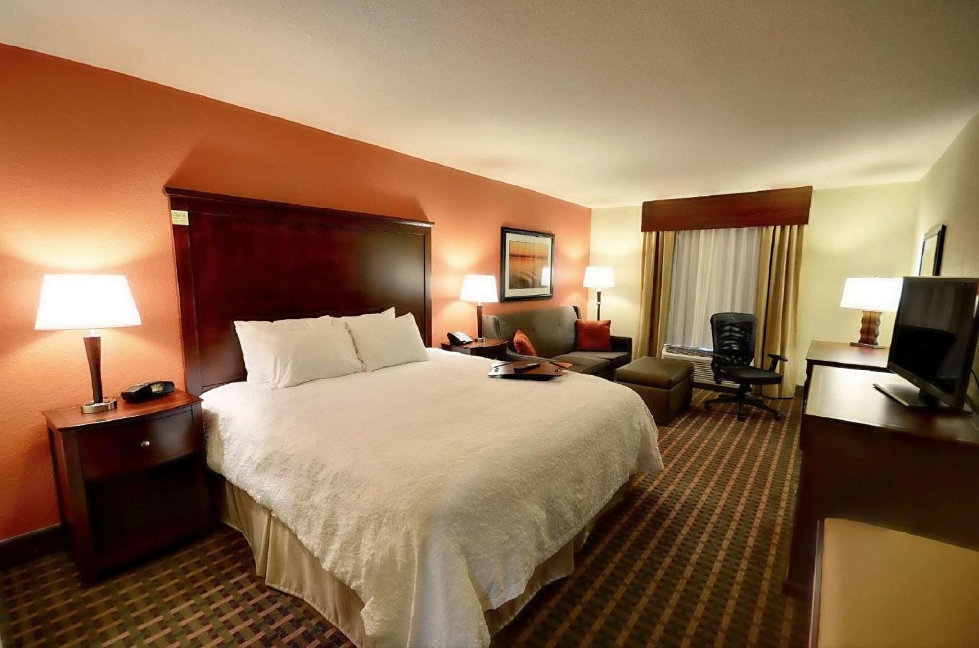 Hampton Inn & Suites Тифтон Экстерьер фото