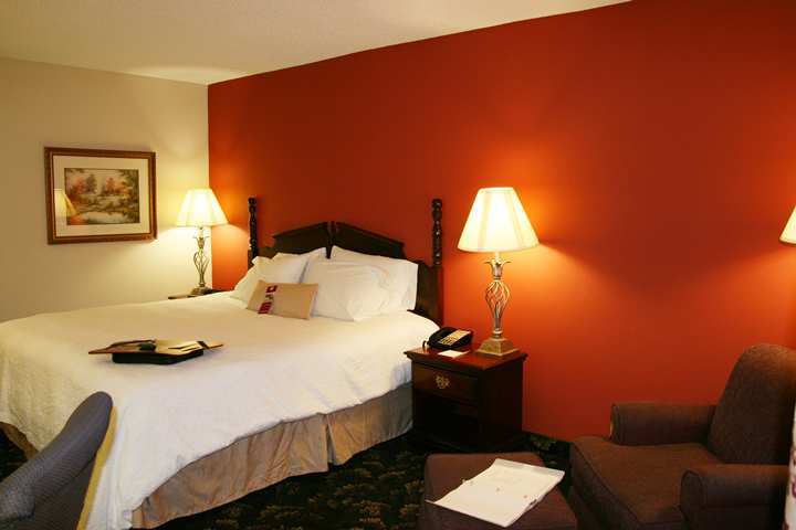 Hampton Inn & Suites Тифтон Экстерьер фото