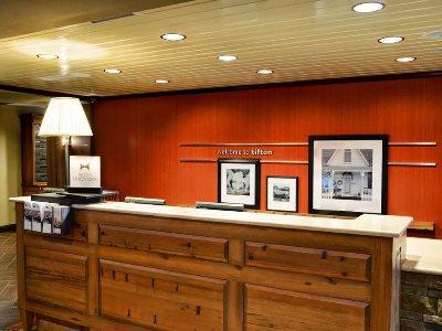 Hampton Inn & Suites Тифтон Экстерьер фото